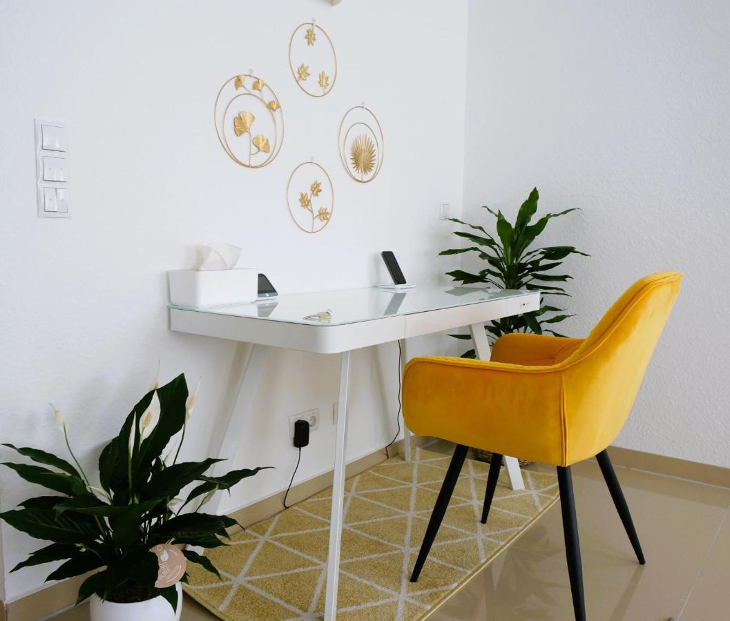 Mein Apartment Flowers Mit Kamin, Bis 10 Personen Frankenthal  Εξωτερικό φωτογραφία