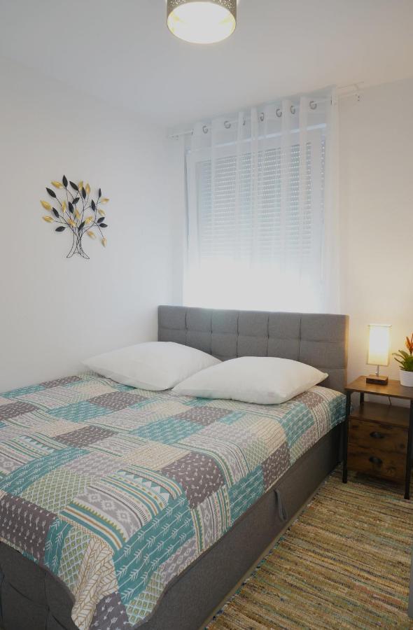 Mein Apartment Flowers Mit Kamin, Bis 10 Personen Frankenthal  Εξωτερικό φωτογραφία