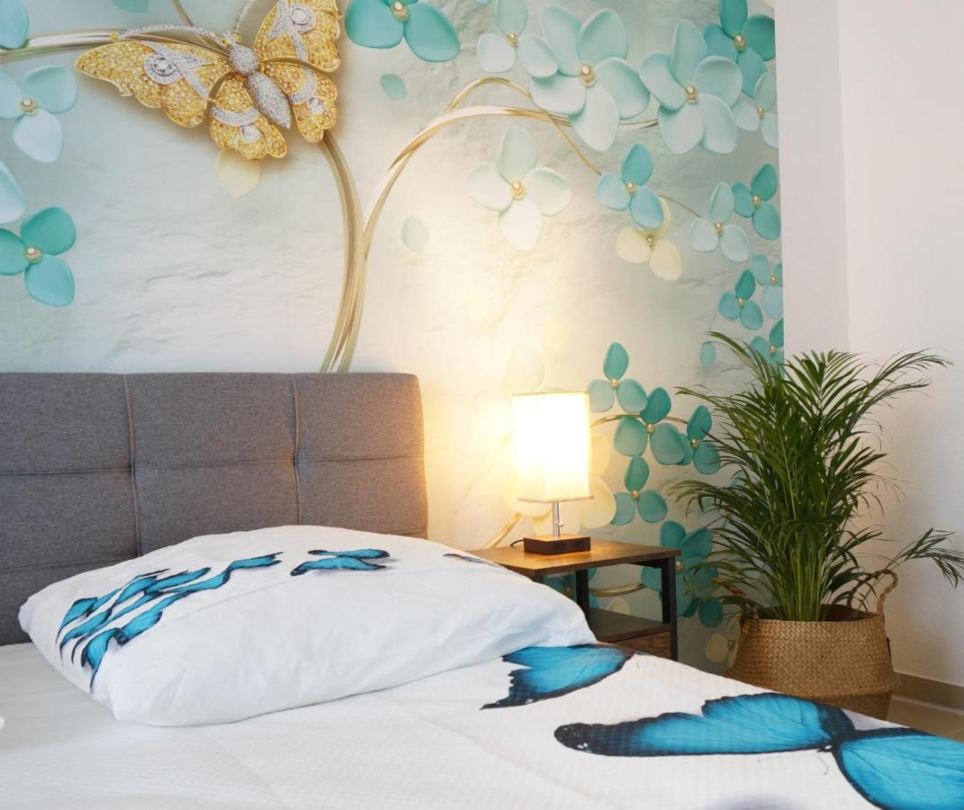 Mein Apartment Flowers Mit Kamin, Bis 10 Personen Frankenthal  Εξωτερικό φωτογραφία