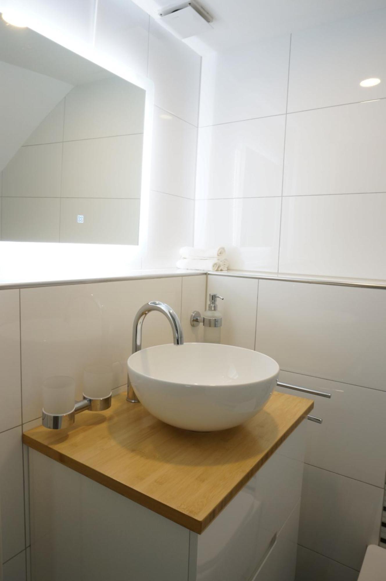 Mein Apartment Flowers Mit Kamin, Bis 10 Personen Frankenthal  Εξωτερικό φωτογραφία